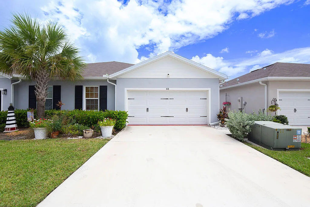 3 bed, 2.0 bath, 1529 sqft, $2,000 — Photo 3