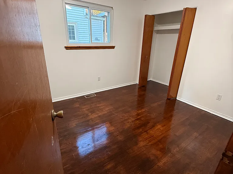 2324 Kincaid St — Photo 5