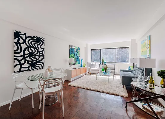 Sold by Compass | media 2