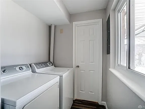 5543 Barnard Dr — Photo 29