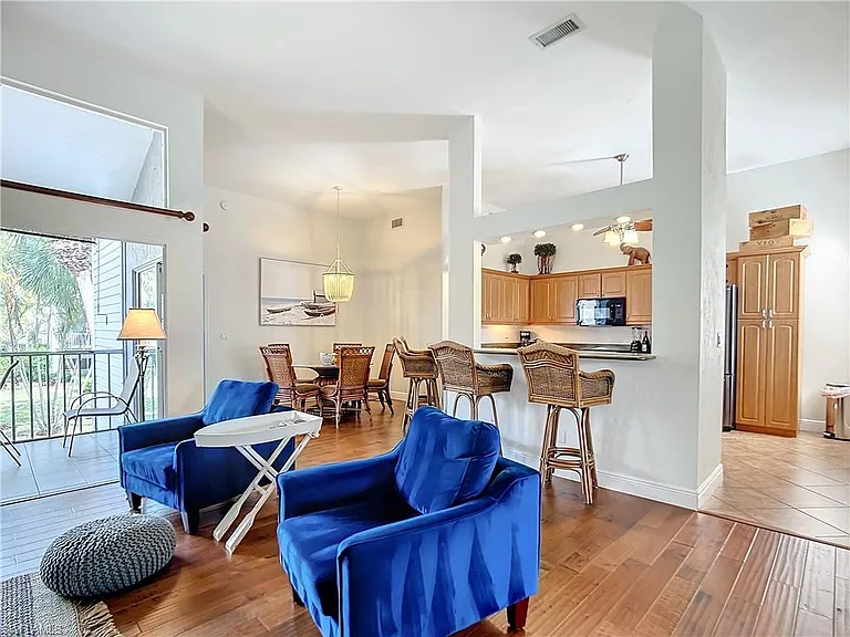 2860 Citrus Lake Dr #R-202 — Photo 14