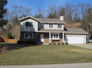 2074 Forest Park Rd, Muskegon, MI 49441