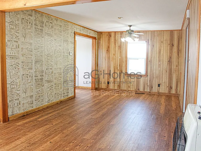 317 W Peach St — Photo 6