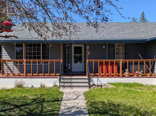 4807 E Chattaroy Rd, Chattaroy, WA 99003