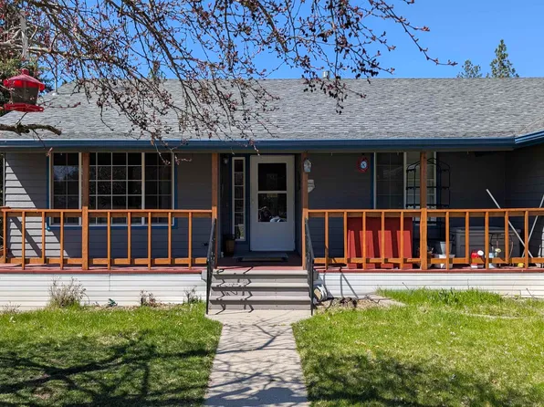 4807 E Chattaroy Rd, Chattaroy, WA 99003