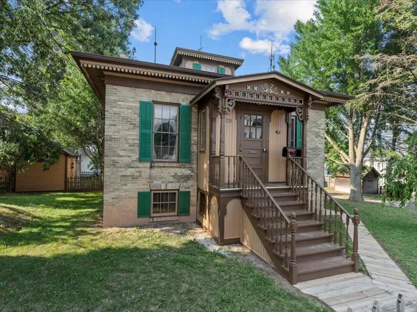 328 Elm STREET, Sheboygan Falls, WI 53085
