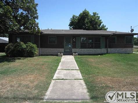 1st image of 220 Betty Jean St
