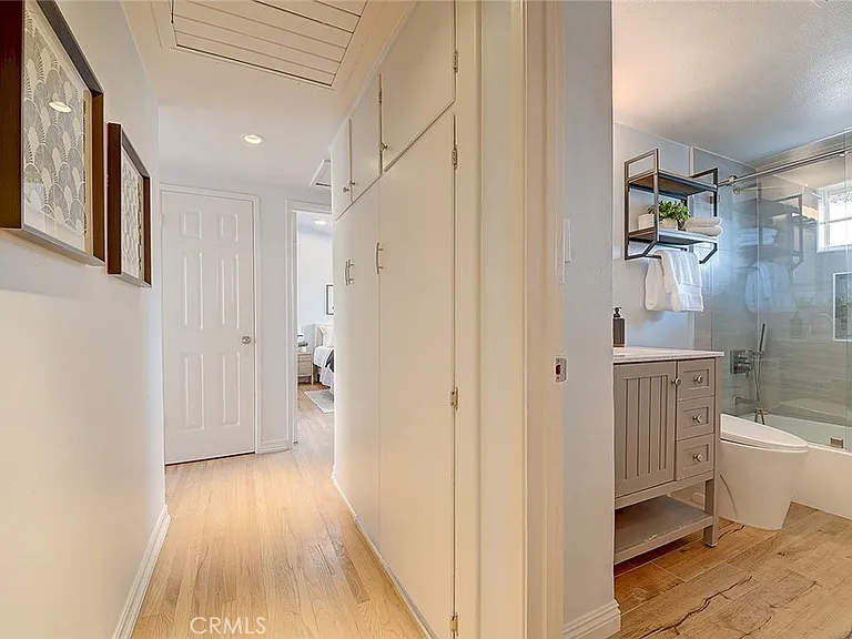 2044 W Spruce Ave — Photo 22