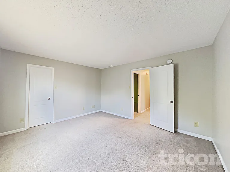7921 Crackling Ln — Photo 9