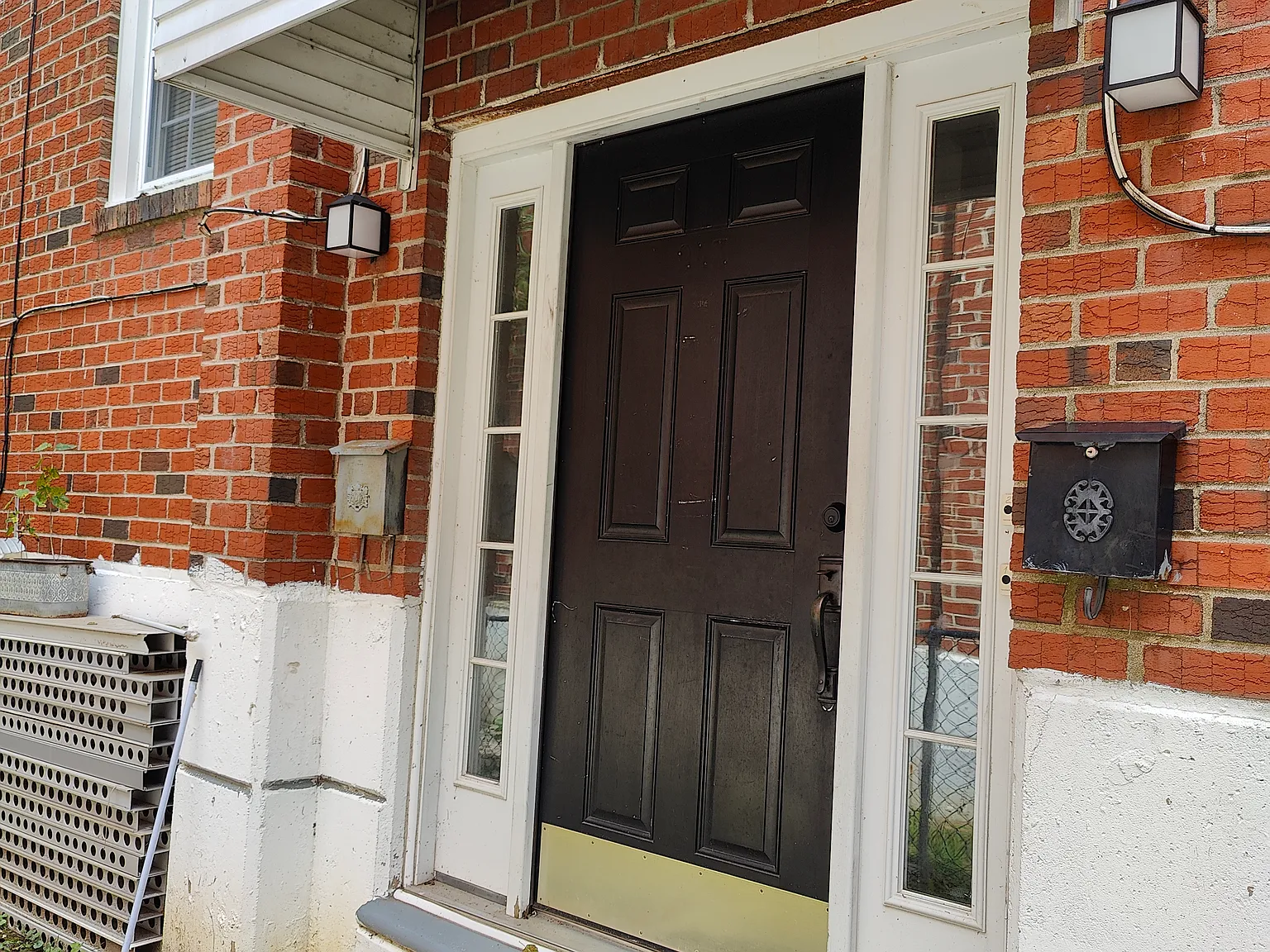2 bed, 860 sqft, $1,650 — Photo 2