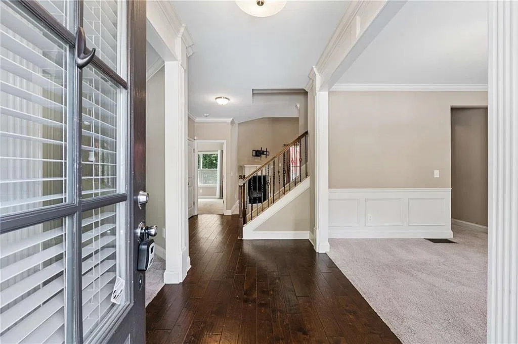 5 bed, 4.5 bath, 2822 sqft, $4,000 — Photo 4