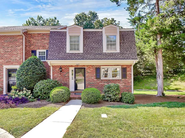 6624 Bunker Hill Cir, Charlotte, NC 28210