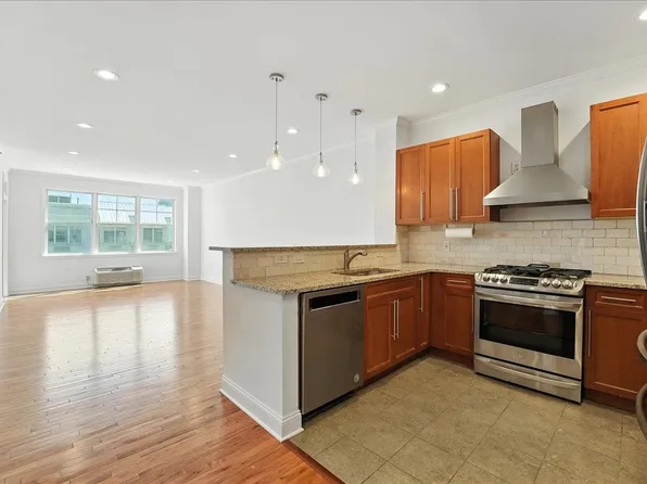 15 Freedom Way image 21 of 48