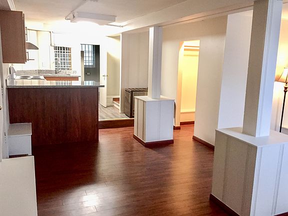 3rd image of 22 Margrave Pl APT 1