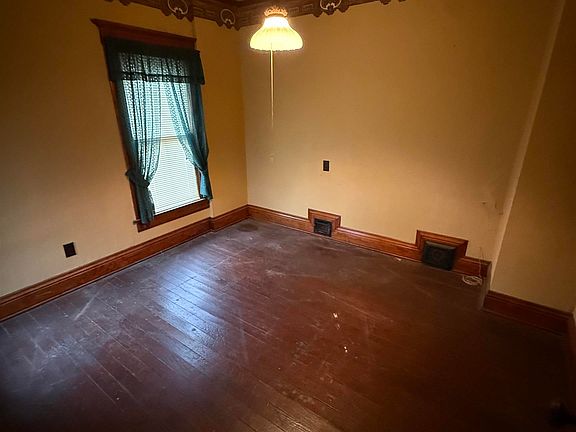 23rd image of this home