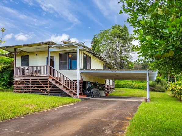 96-3138 Pakalana St, Pahala, HI 96777