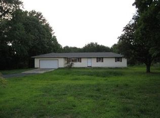 2431 Monmouth Rd, Jobstown, NJ 08041