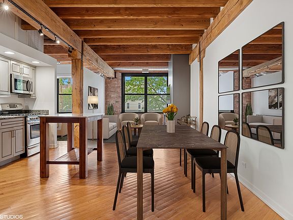 5th image of 3201 N Ravenswood Ave APT 203