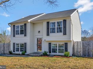33 Buck Rd, Stafford, VA 22556