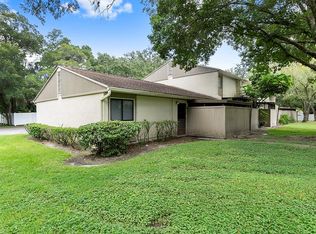 8001 Jasmine Dr, Temple Terrace, FL 33637