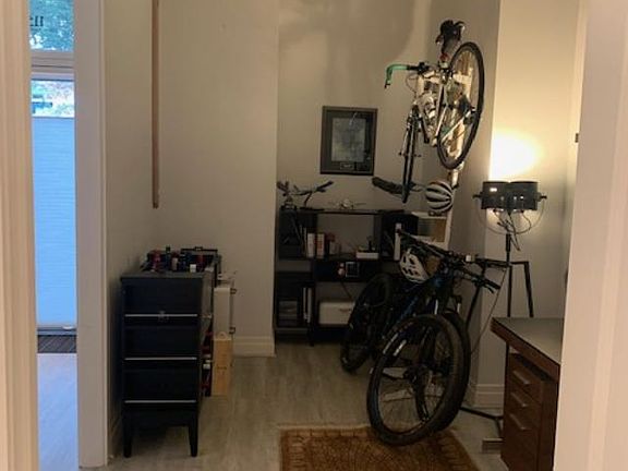 5th image of 1201 N Garfield St APT 115