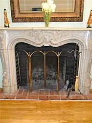 Rented by R New York