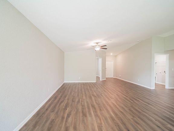 3rd image of 1831 NW 6th Ave
