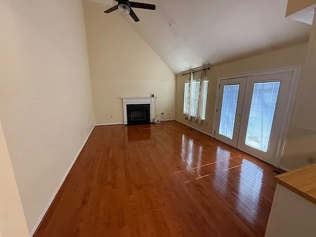 101 Shady Creek Ct — Photo 18