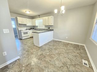 3372 Kimesville Rd, Burlington, NC 27215