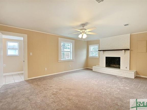 5th image of 1825 Greenville St