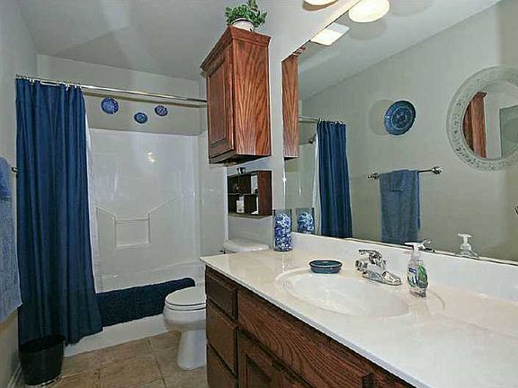 4th image of 7518 E Galveston Pl