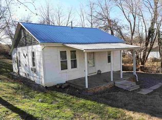 645 8th St, Newport, TN 37821