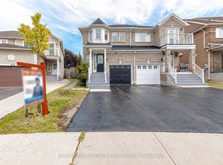 34 Weather Vane Ln, Brampton, ON L6X 4R5