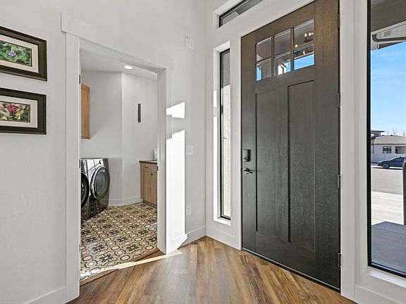 3rd image of 2318 Hidden Hills Ct