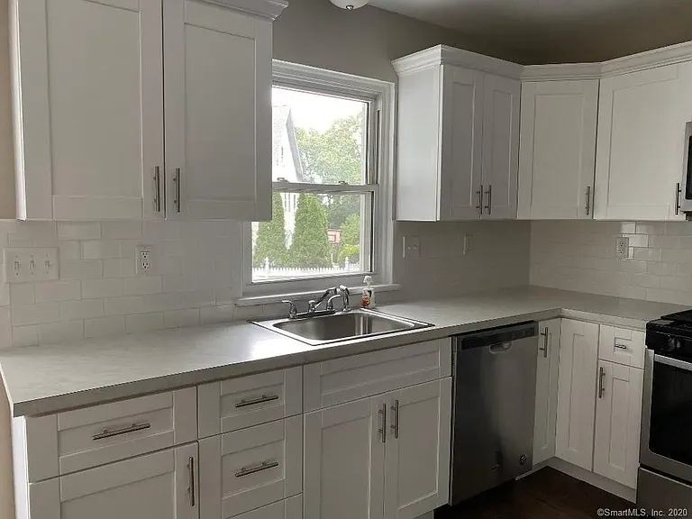 13 Harvard Ave #B — Photo 6