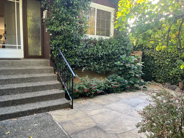 18 Laurelwood Ave #1, Mill Valley, CA 94941