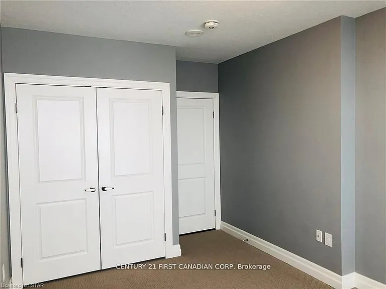 260 Villagewalk Blvd #608 — Photo 30