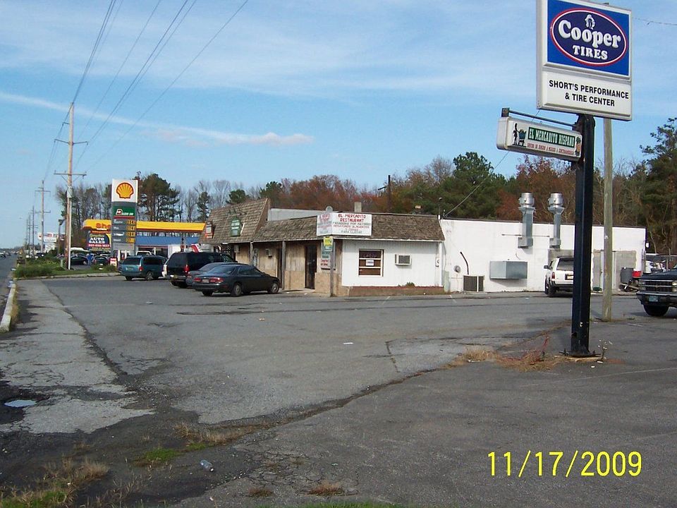 2nd image of 22095 Dupont Blvd