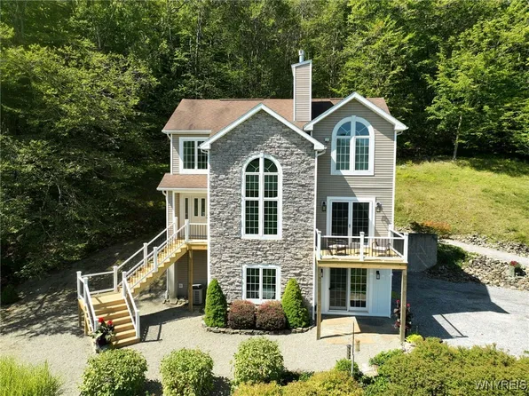7341 Mountain Gate Rd, Ellicottville, NY 14731