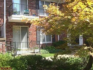2nd image of 123 E Bodley Ave #C-2