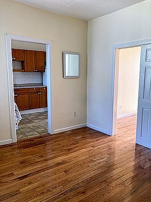 4th image of 22-07 19th St #41