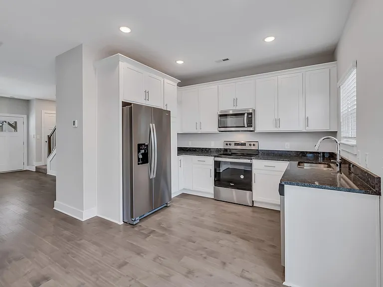 Robinsons Rowhouse Townhomes — Photo 60