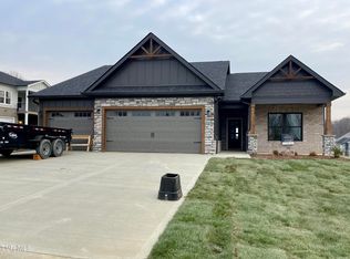 122 Tanners Cv, Johnson City, TN 37615