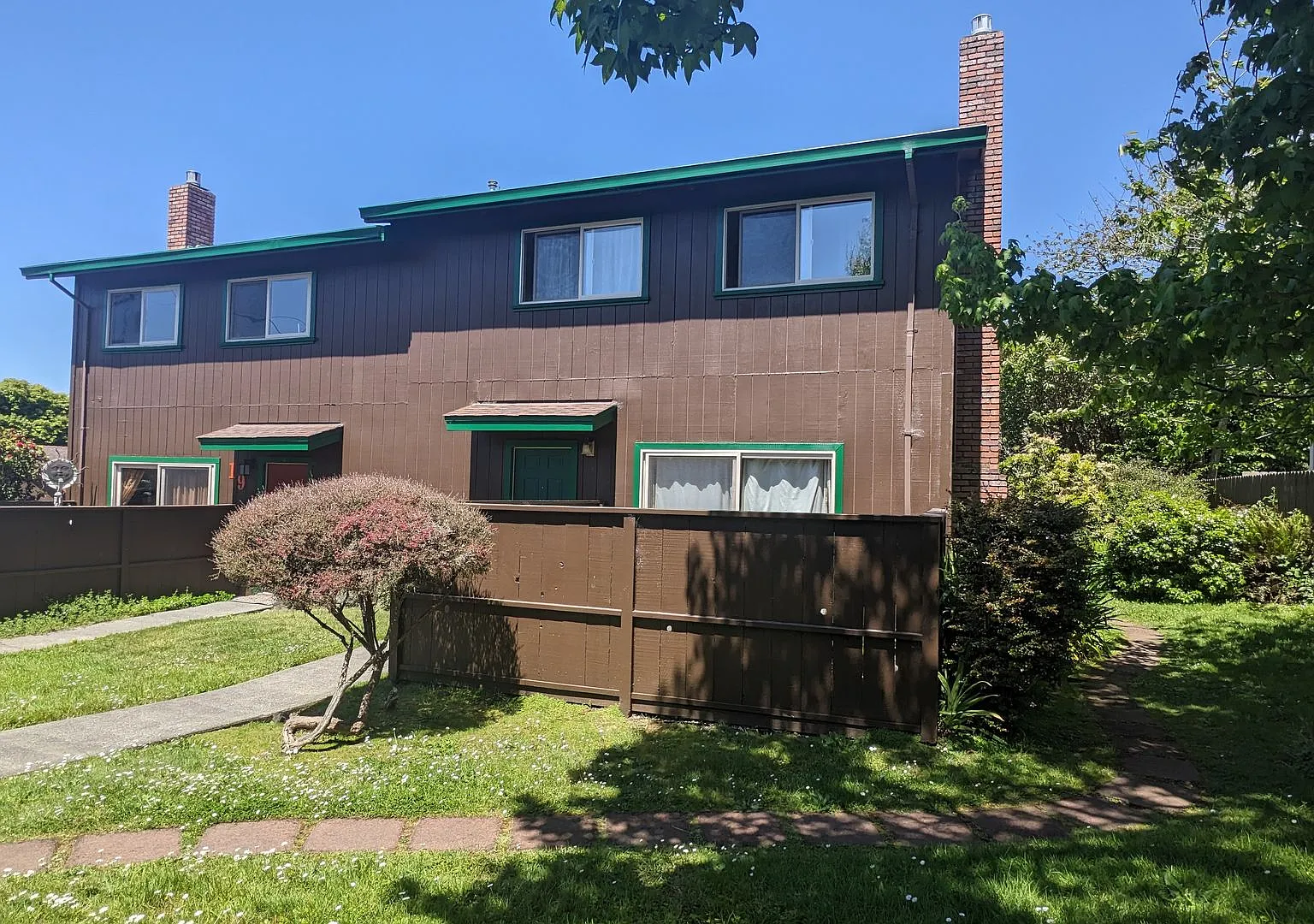 Move in Ready Furnished 3/1.5 Condo, most utilities included — Photo 2