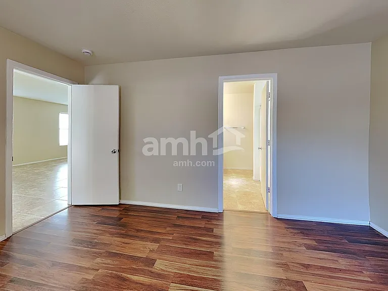 10866 E Carol Ave — Photo 9