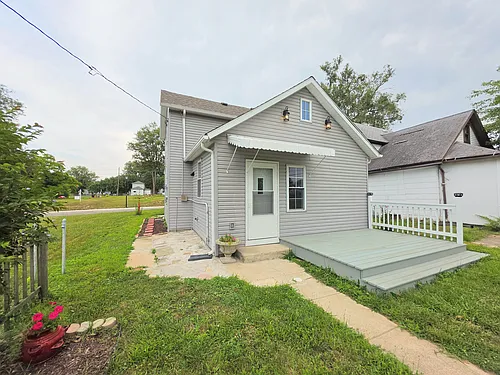 2340 S Anthony Blvd Photo 1