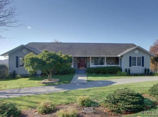 1658 Trails End Rd, Goodview, VA 24095