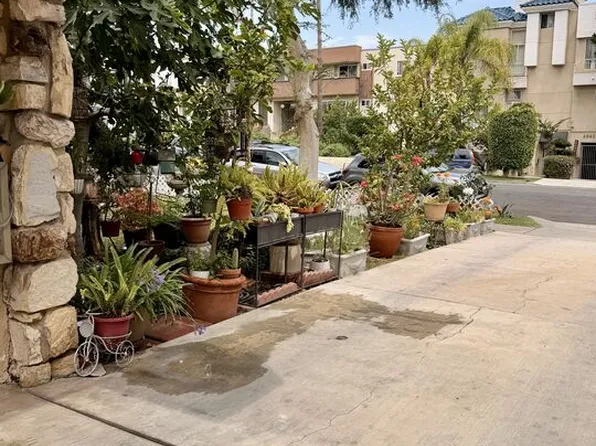 4848 Elmwood Ave APT 3, Los Angeles, CA 90004