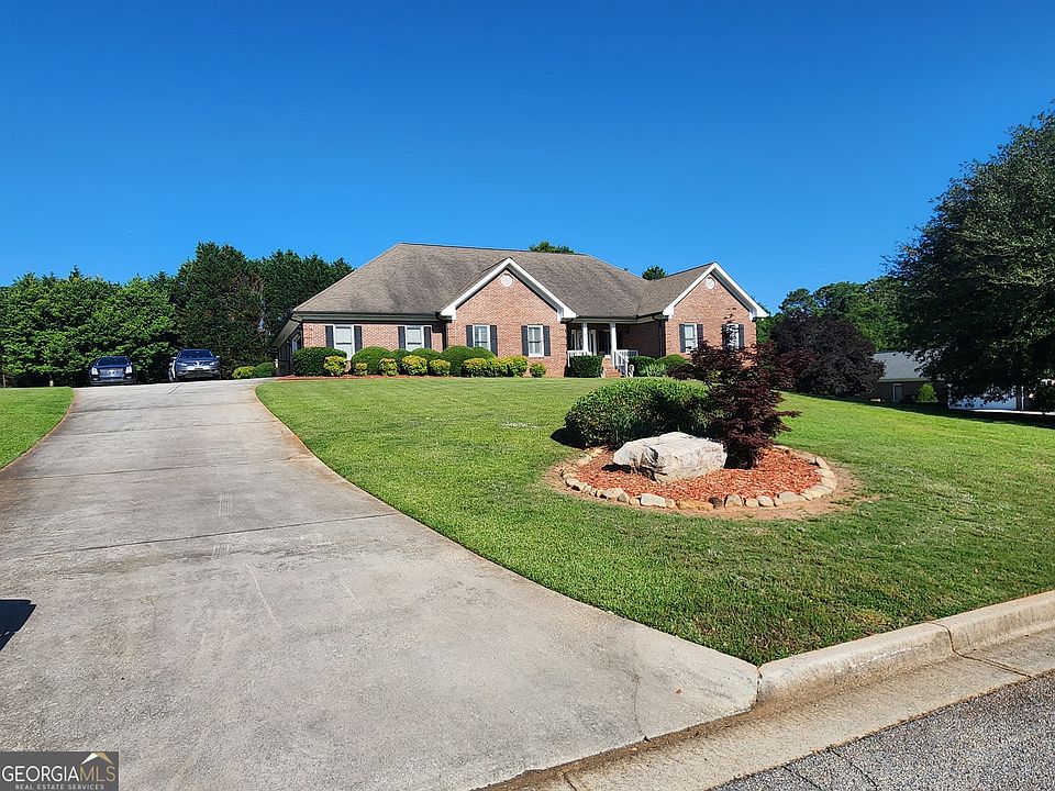 1st image of 1205 Mill Creek Ln