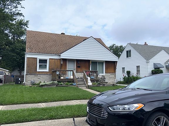 3rd image of 25231 Cole St